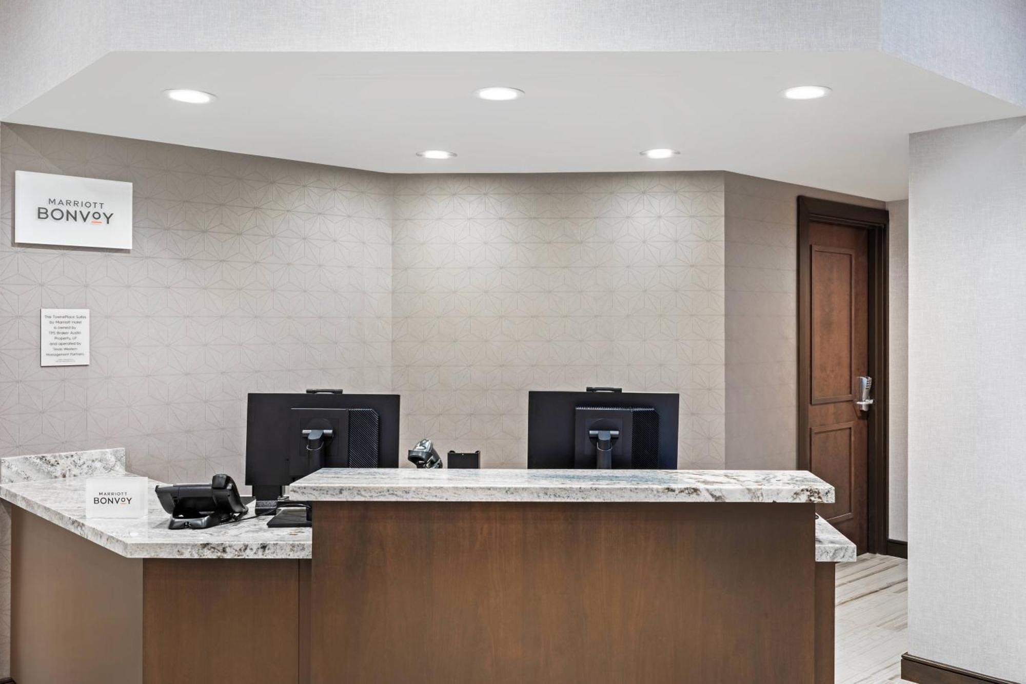 Towneplace Suites By Marriott Austin Northwest The Domain Area Luaran gambar